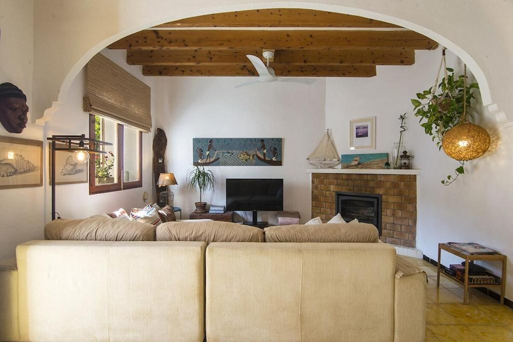 Ca Na Mon Villa Ses Salines  Bagian luar foto