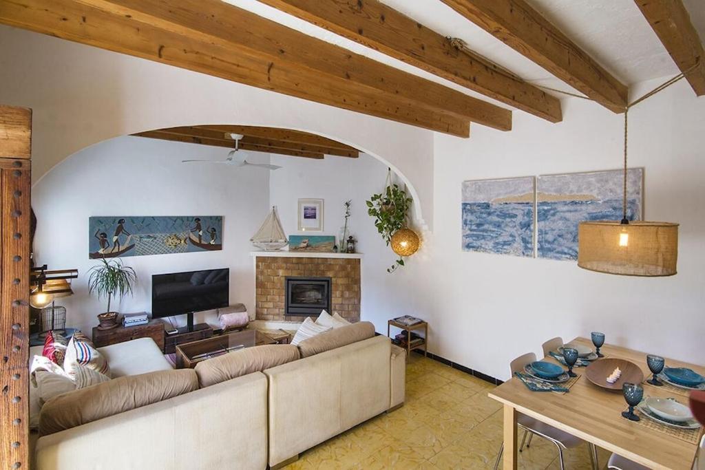 Ca Na Mon Villa Ses Salines  Bagian luar foto